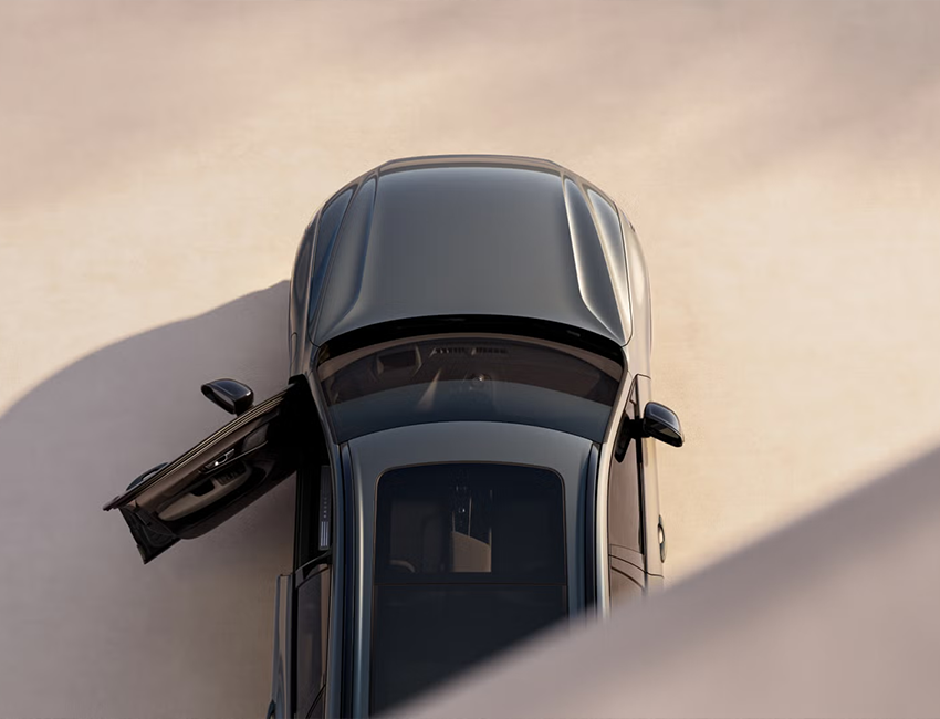 Volvo XC60 roulant vue dessus