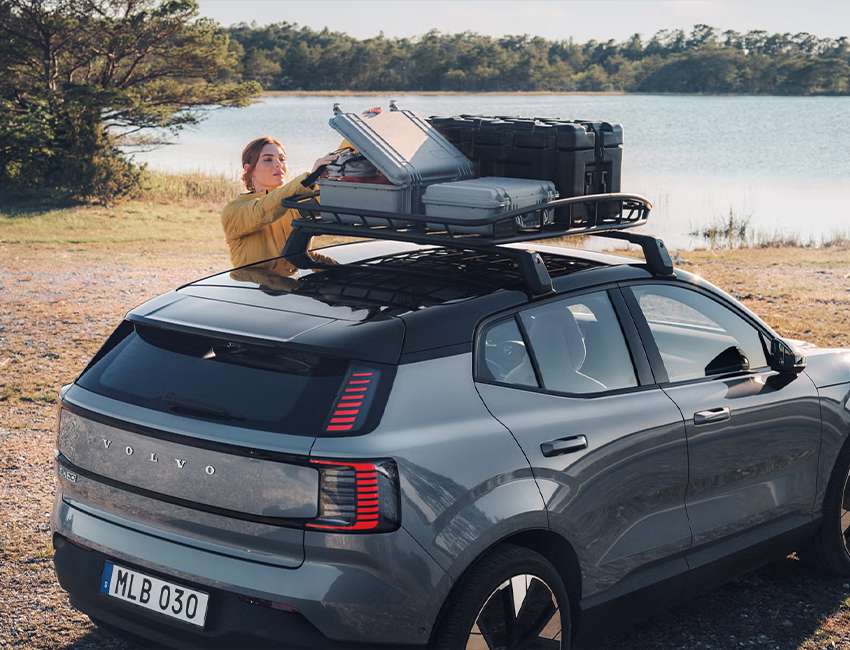 Habitacle du Volvo EX30 avec sièges en matériaux recyclés