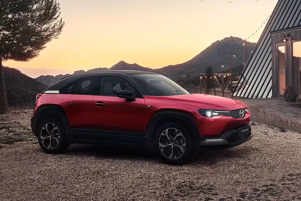 Habitacle spacieux et confortable du Mazda MX-30